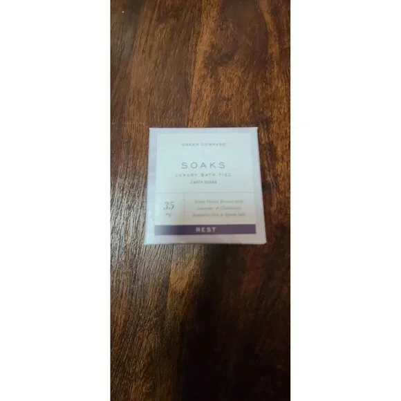 Green Compass Bath Soaks - Picture 1 of 2